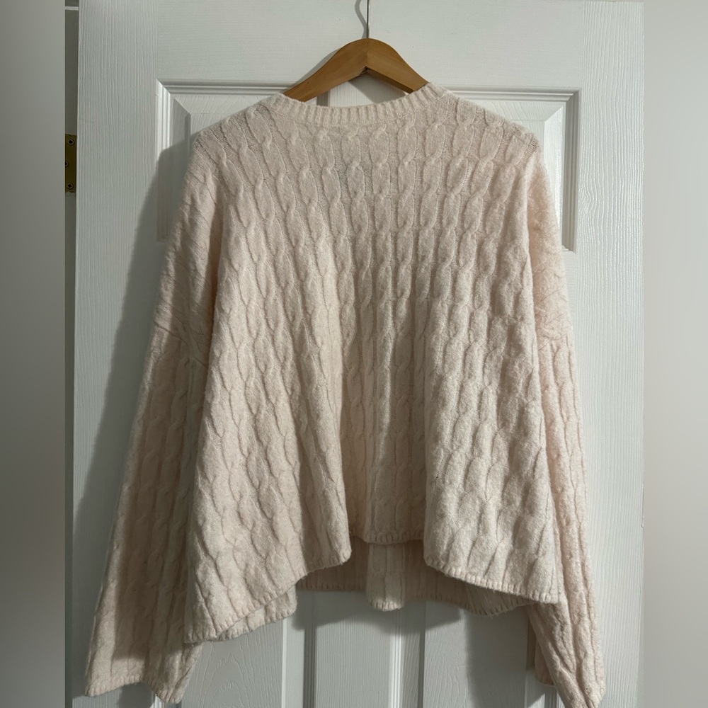 Cozy Rib Knit Sweater - Oversized - Picture 2 of 5